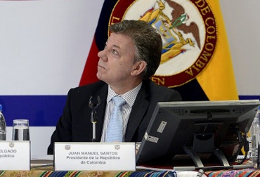 El mandatario colombiano tildó de irracional a Lafaurie, acusaciones a las que contestó Álvaro Uribe./Foto: RODRIGO BUENDIA / AFP Juan Manuel Santos, presidente de colombia./Foto: RODRIGO BUENDIA / AFP