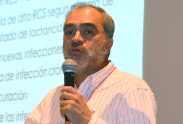 Alejandro Ceballos Márquez, médico veterinario y zootecnista de la Universidad de Caldas. Foto: Cortesía. mastitis en vacas