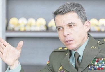 “El propósito es colocarnos los zapatos y la camiseta con los ganaderos para luchar, hombro a hombro, contra el fenómeno del contrabando”, dijo Juan Carlos Buitrago. Foto: laopinion.com.co Polfa, quitarle los recursos a contrabandistas, bandas criminales, corrupción de funcionarios, corrupción en Polfa, rotación de oficiales, desarticulación de organizaciones criminales, manejar información, unirse a la Polfa, CONtexto ganadero, noticias de ganadería colombiana.