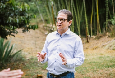 El apoyo máximo es de $1.300.000 para compra de insumos anuncia gobierno, y que los productores podrán hacer máximo 3 compras en el almacén asignado para poder acceder al valor máximo del apoyo. Foto: minagricultura costo de insumos agropecuarios, pequeños productores, ministro Rodolfo Zea Navarro, Resolución 169 de 2020, Fiduagraria, ganadería, ganadería Colombia, noticias ganaderas, noticias ganaderas Colombia, CONtexto ganadero