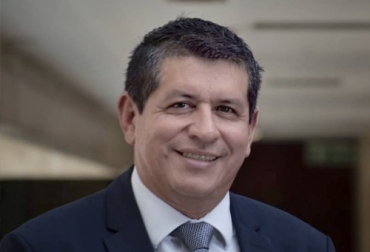 El representante Jairo Giovany Cristancho Tavare, de Casanare, planteó este proyecto para resolver los problemas de ganaderos que no cuentan con una planta de beneficio en su municipio. Foto: facebook.com/CamaraCasanare Proyecto plantas de beneficio móviles, plantas de beneficio decreto 1500, proyecto de ley plantas de beneficio móviles, proyecto de ley plantas Jairo Cristancho, representante Jairo Cristancho, Cámara de Representantes, Decreto 1500 de 2007 Invima, decreto 1975 de 2019, Invima, fedegan, ganado bovino, ganadería bovina, Ganadería, ganadería colombia, noticias ganaderas, noticias ganaderas colombia, CONtexto ganadero, contextoganadero