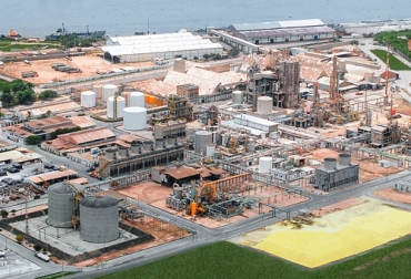 El Fosfato Tricálcico Defluorinado es una fuente de fósforo enriquecida con calcio y sodio, utilizada en la elaboración de alimentos balanceados para animales, premezclas, núcleos y sales mineralizadas, para aportar a la nutrición mineral de los sistemas de producción avícolas, porcícolas, ganaderos. Foto: Monómeros Lo que debe saber sobre nutricalfos, Sales Mineralizadas, Fosfatos de Monómeros, Planta de Fosfato Tricálcico en Monómeros, fosfato, Roca fosfórica, Carbonato de sodio, Silice, Ácido, Fosfato Tricálcico Defluorinado, Nutricalfos y Tricalfos, Monómeros, ganadería, ganadería Colombia, noticias ganaderas, noticias ganaderas Colombia, contexto ganadero